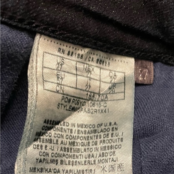 Liightly worn yet very well maintained! Back right pocket emblem & gorgeous fit. - Picture 6 of 6